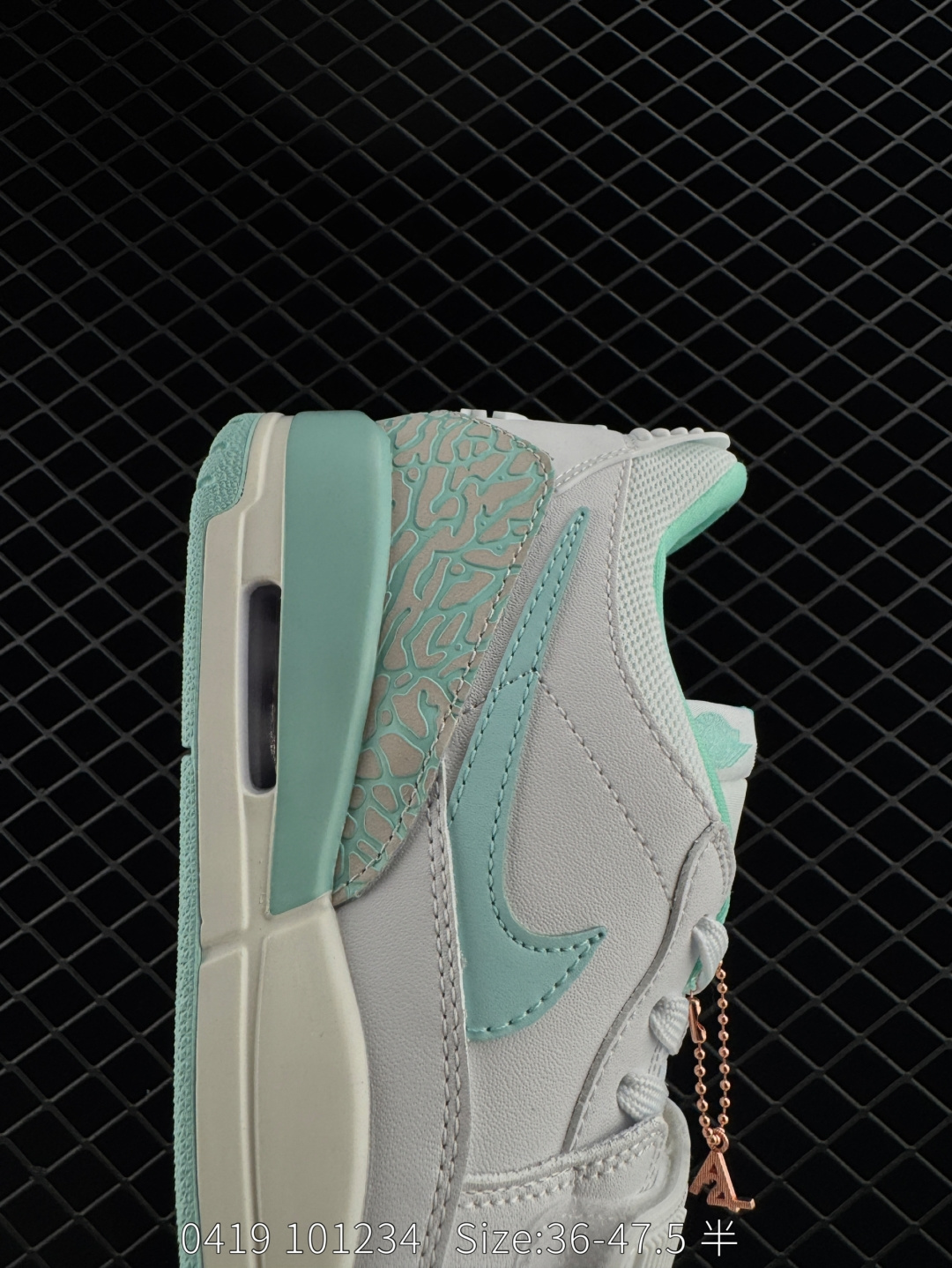 Nike Air Jordan Legacy 312